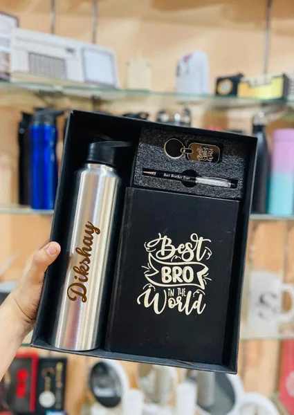 4 in 1 Premium Corporate Gift Set | 1000ml Steel Bottle + Metal Pen + Double Side Printed Keychain + A5 Diary | Gift Box Packing thumbnail 3