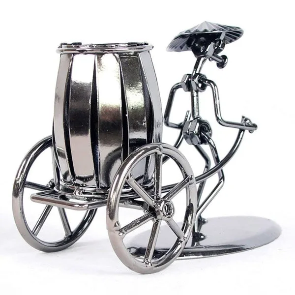 Creative Pen Holder thumbnail 3